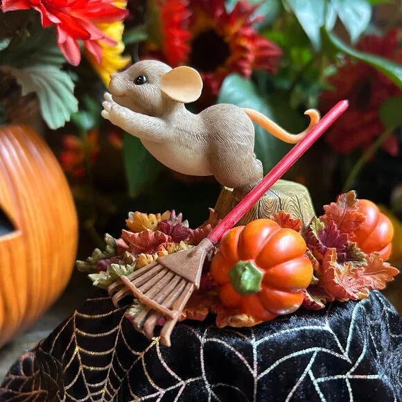 Charming Tails HALLOWEEN “Dive Right In” (85/118) - Picture 5 of 15